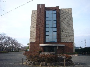 吉見公民館の外観写真