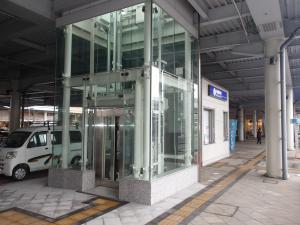 バスターミナル前（バス案内所横２）