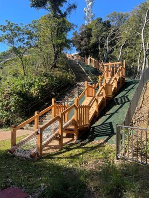 マウンテンクライム全景